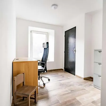 Forest Hideout ווילסלאם